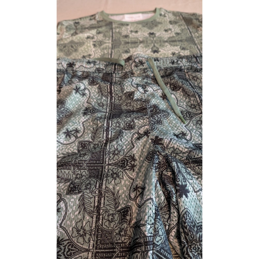 Men's XLarge Austin and Ash Green Short Set